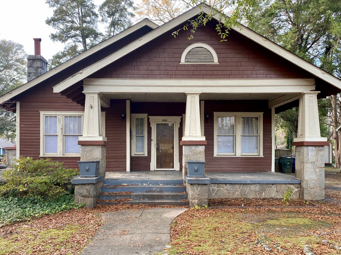 Columbia House: 1001 Florence Street