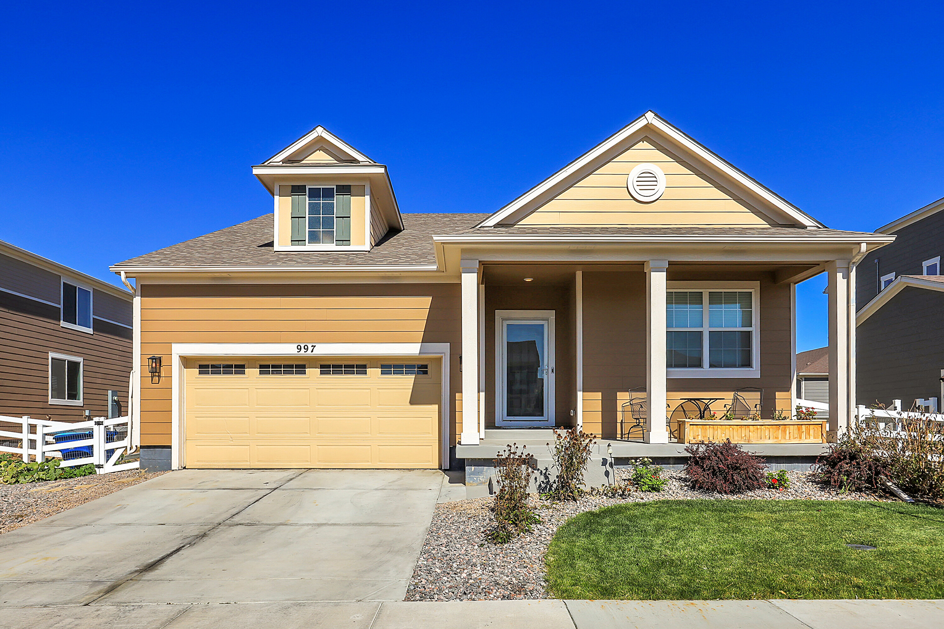 Henderson House: 997 Goldenrod Pkwy