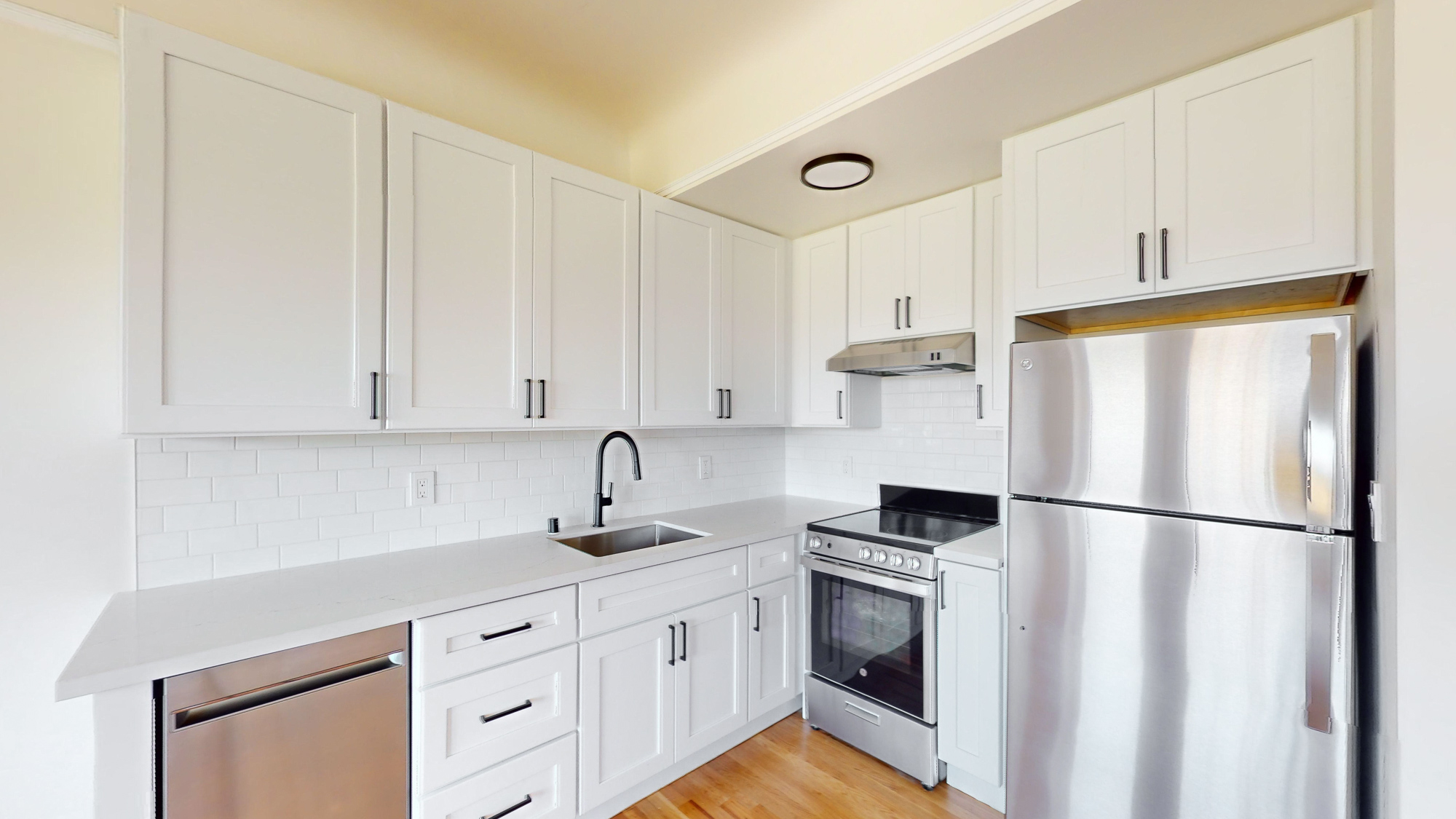 San Francisco Condo: 1737 Chestnut St