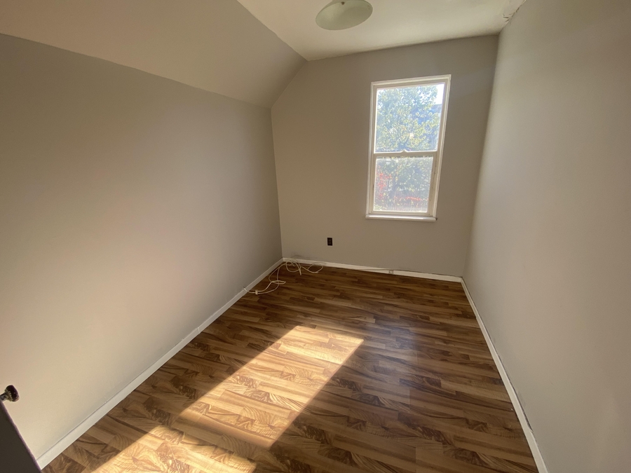 21 Johnson Ave, Thunder Bay, ON P7B 2V8 Thunder Bay Rents