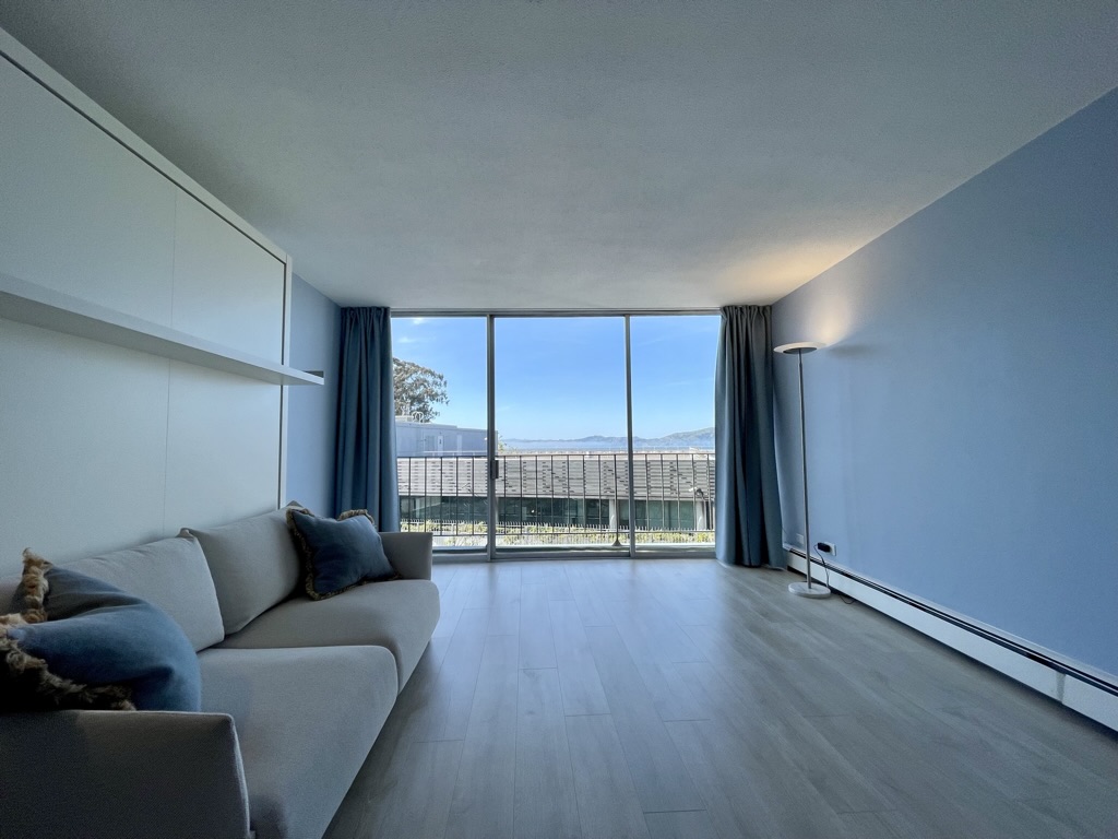 San Francisco Condo: 1050 North Point Street