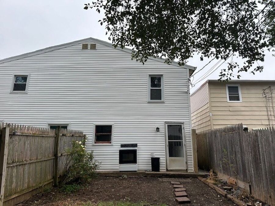 203 N Duke St, Hummelstown, PA 17036 Harrisburg Property Management Group