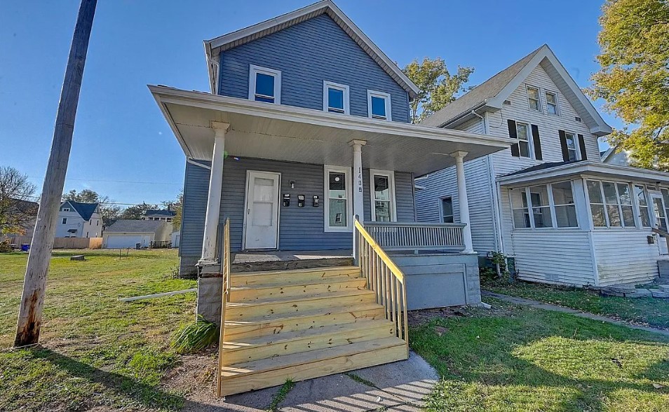 Cedar Rapids Condo: 1409 Bever Ave SE