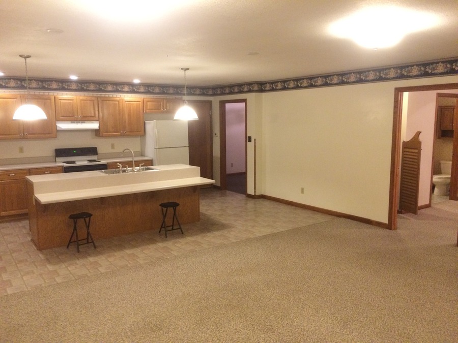 104 S Short St Apt 1, Catlin, IL 61817 Zindars Property Management LLC