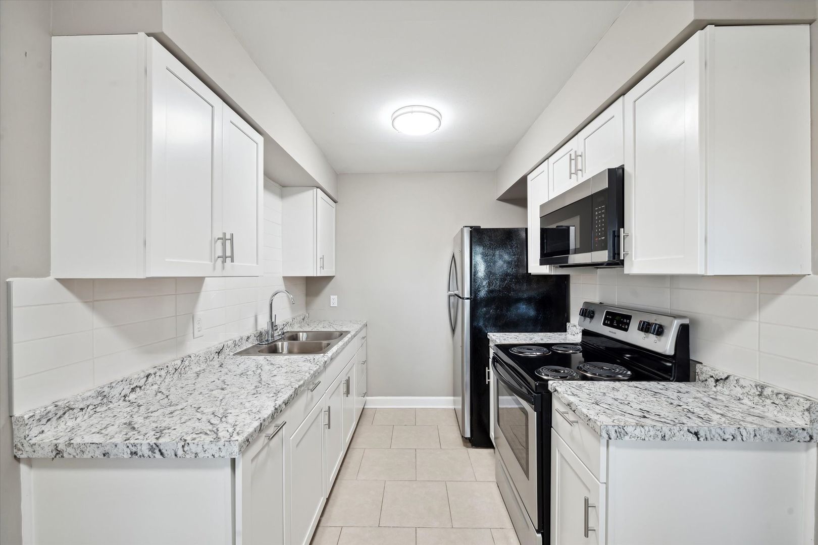 Toledo Apartment: 3838 W Sylvania Ave