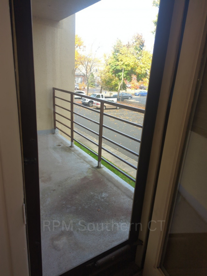 1204 Whitney Unit 207, Hamden, CT 06517 Real Property Management