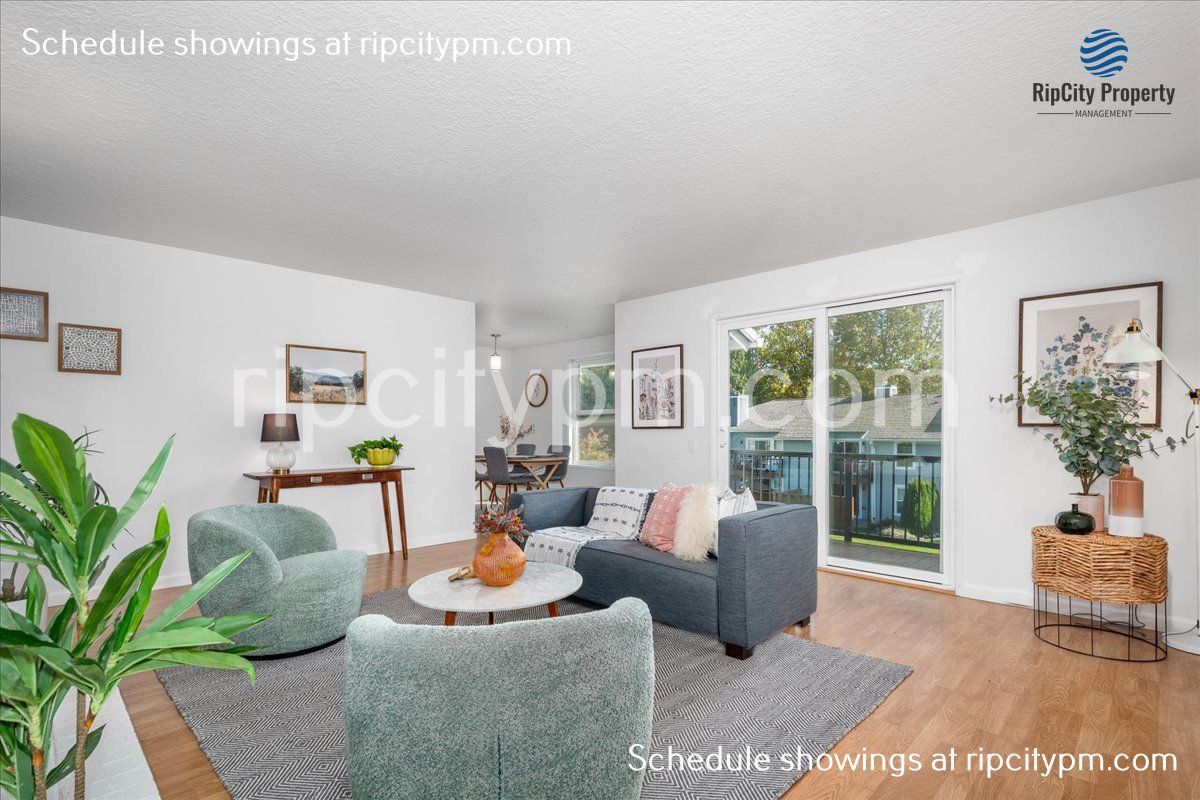 Tualatin Condo: 8312 Southwest Mohawk Street