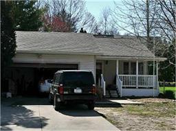 Iowa City House: 1145 Melrose Ave