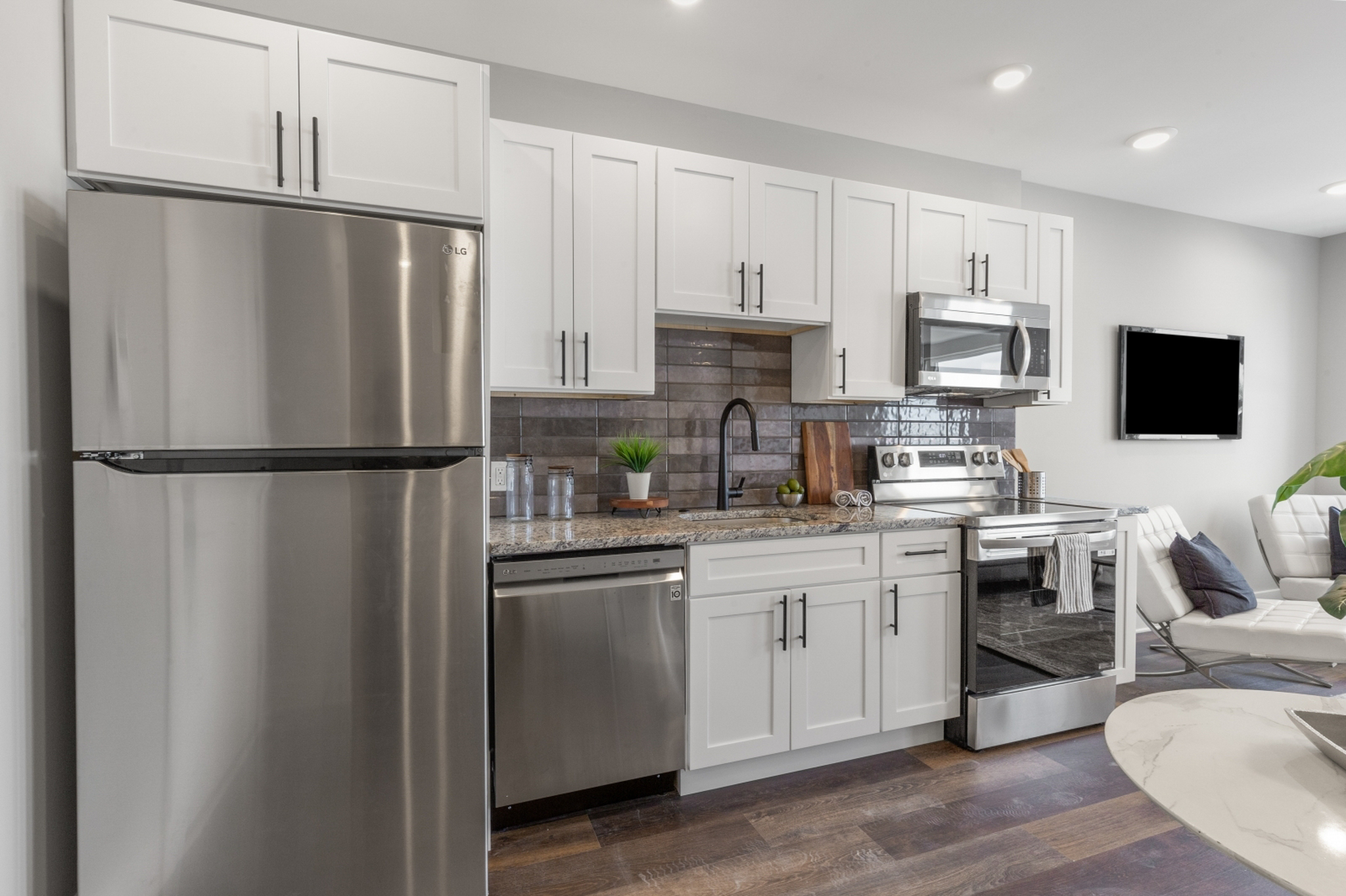 Philadelphia Apartment: 1924 N Front St