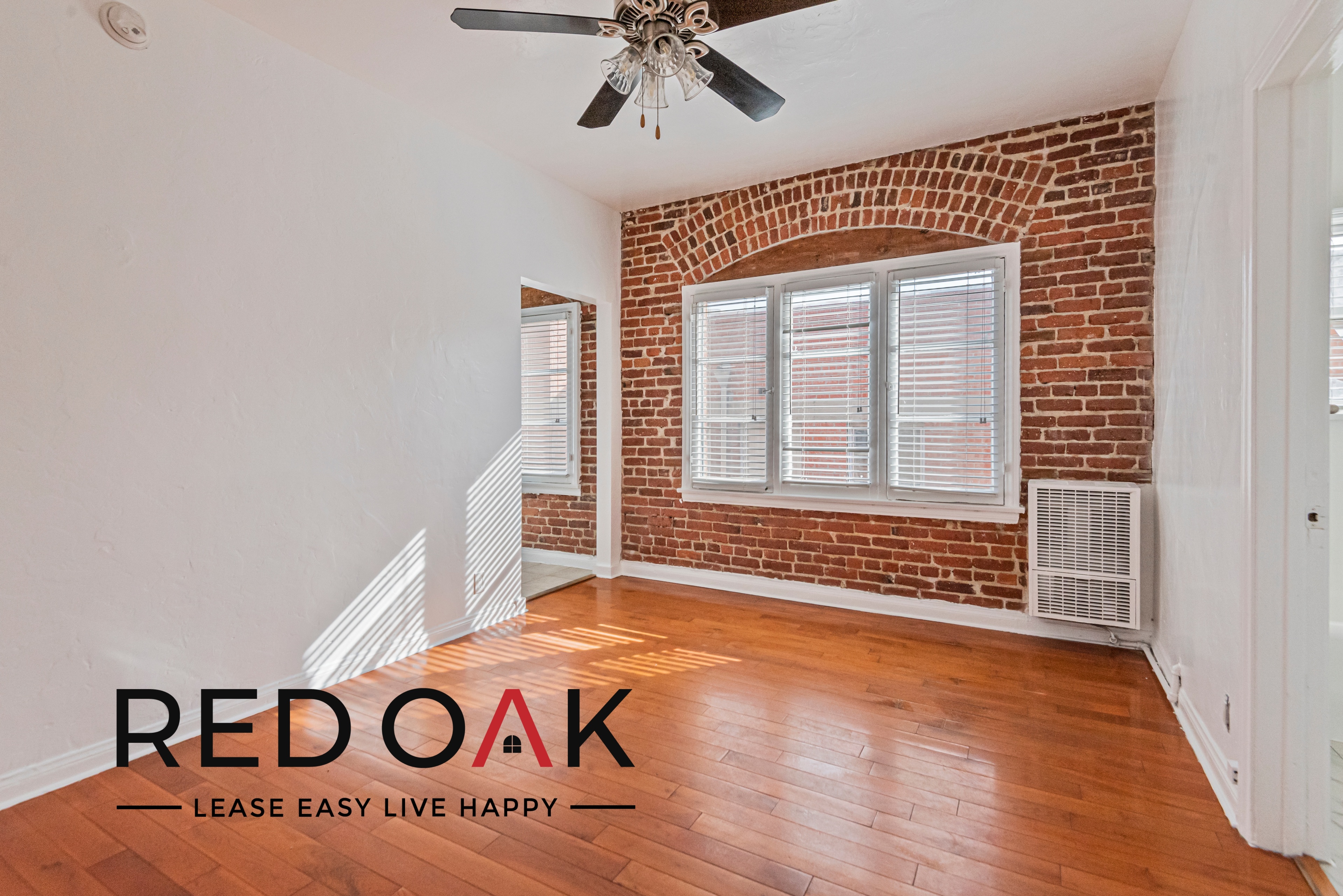 Los Angeles Condo: 1616 N Normandie Ave