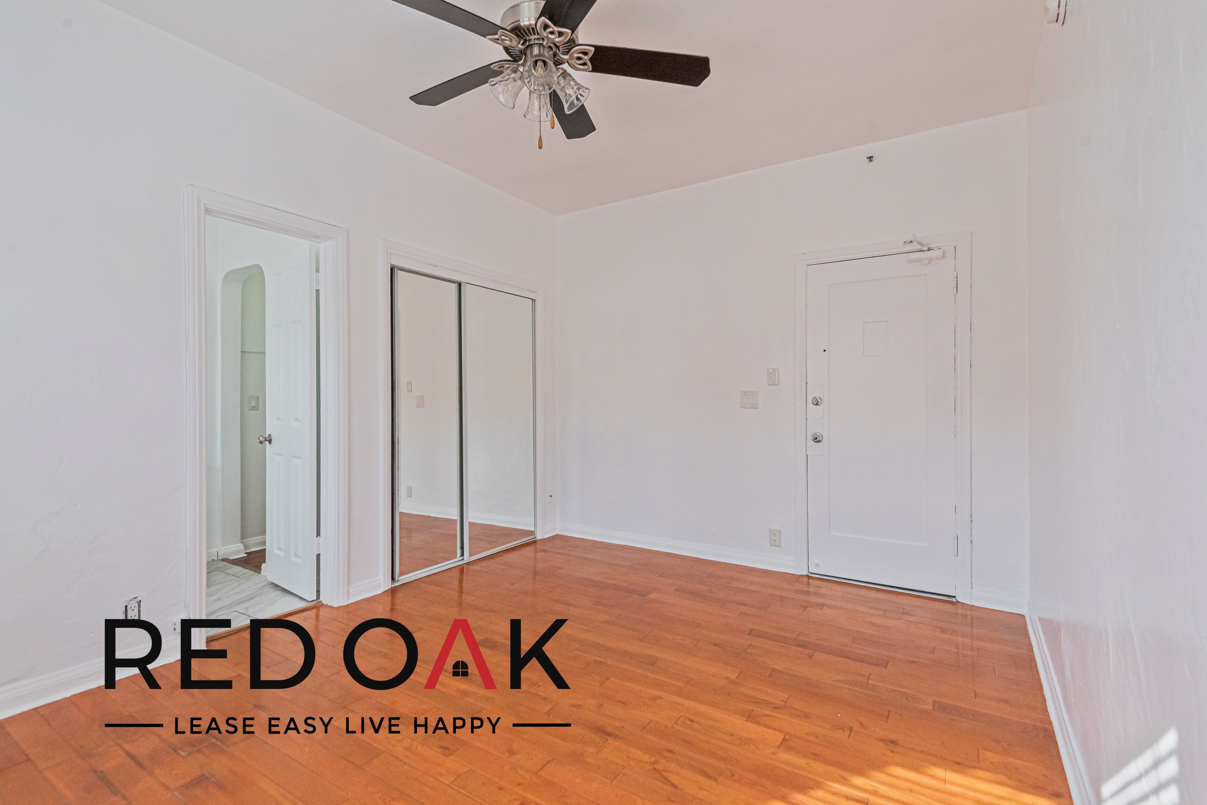 Los Angeles Condo: 1616 N Normandie Ave