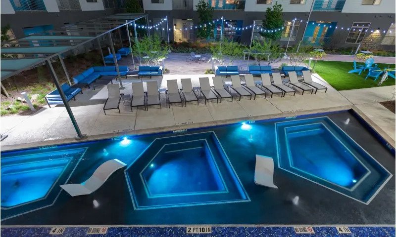 Austin Condo: 2805 E 17th St