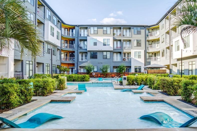 Austin Condo: 2827 Manor Rd