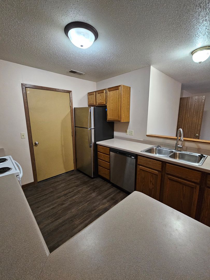 Tomah Apartment: 222 E Veterans St
