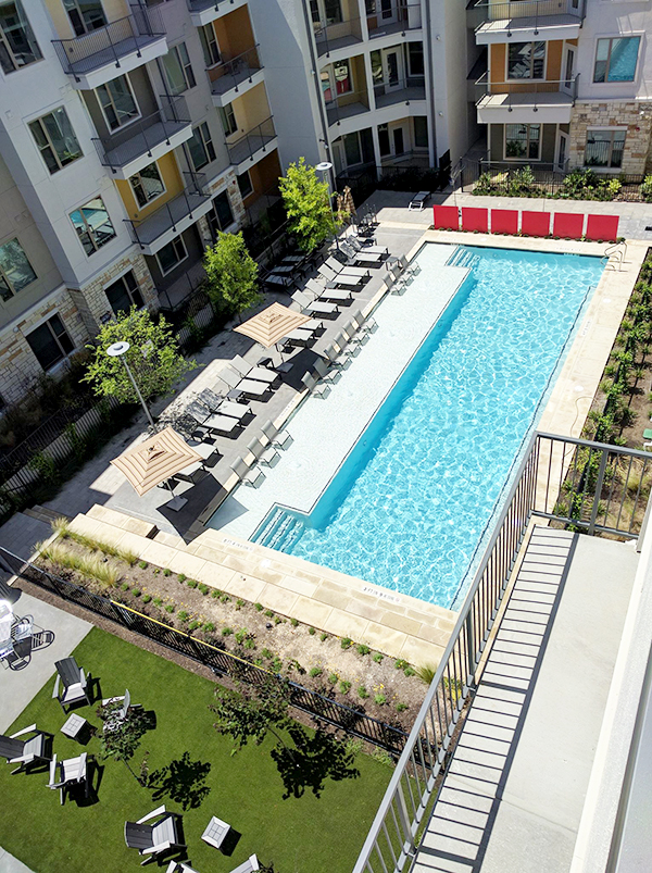 Austin Condo: 1800 E 4th St