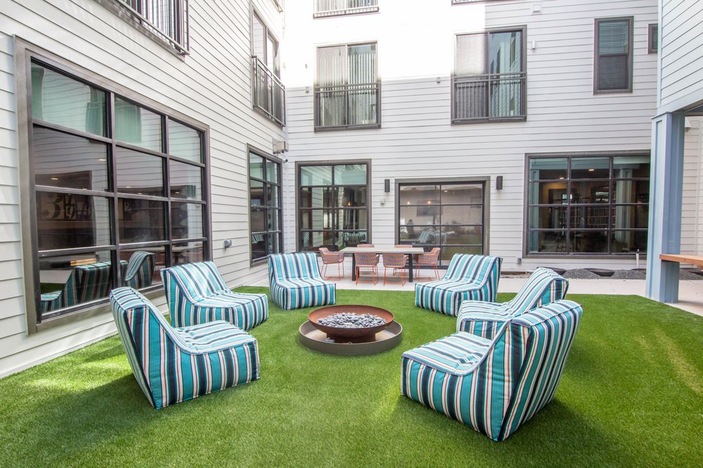 Austin Condo: 1648 E 6th St