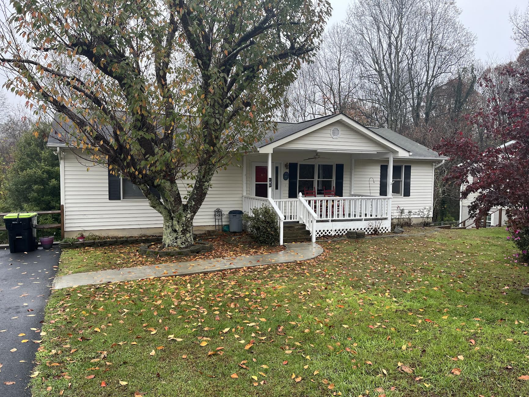 Saluda House: 191 Frost Road
