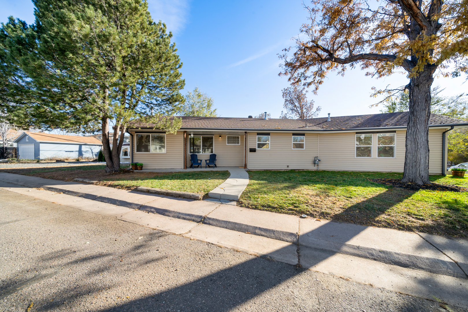 Englewood House: 4000 S Delaware Street