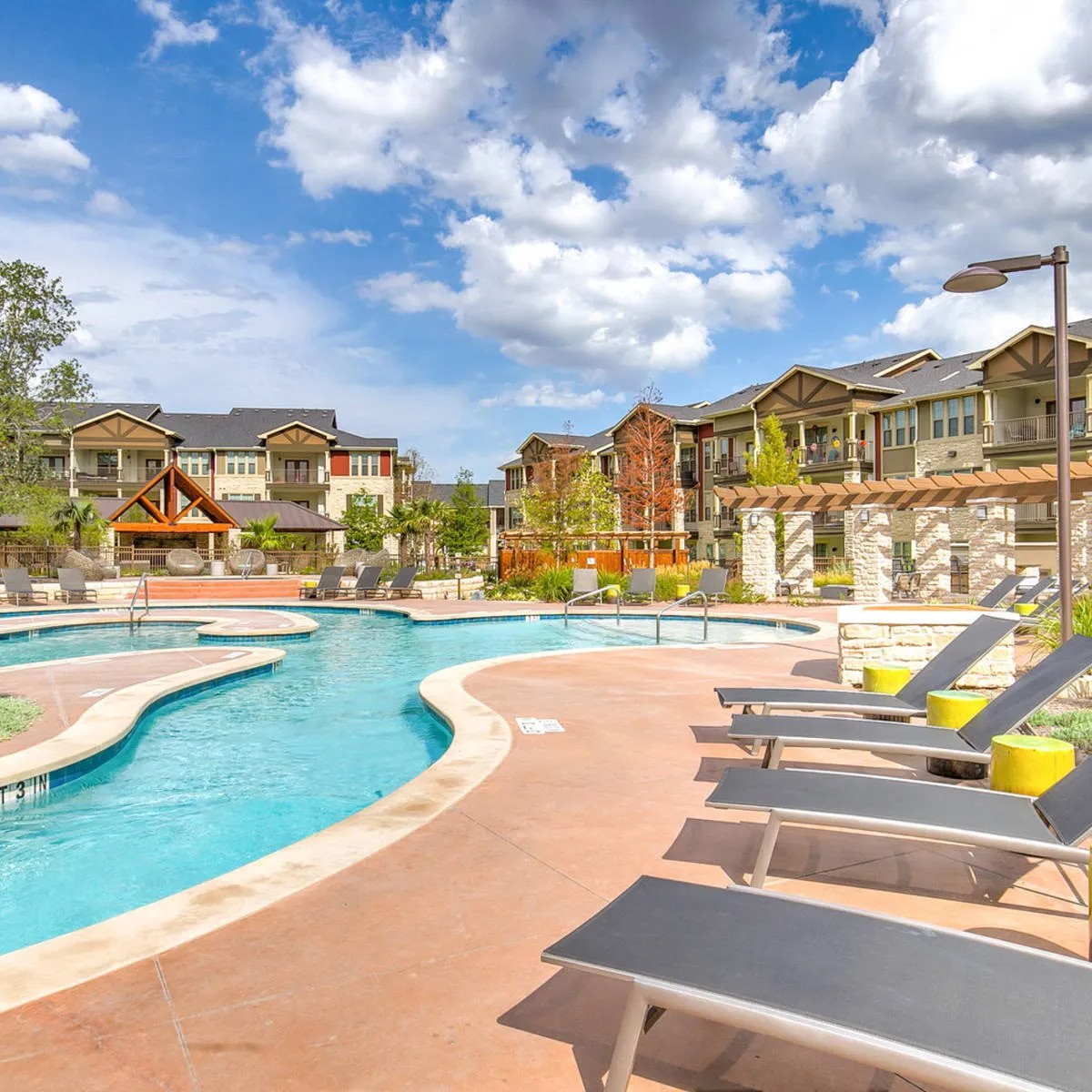 Leander Condo: 7741 183A