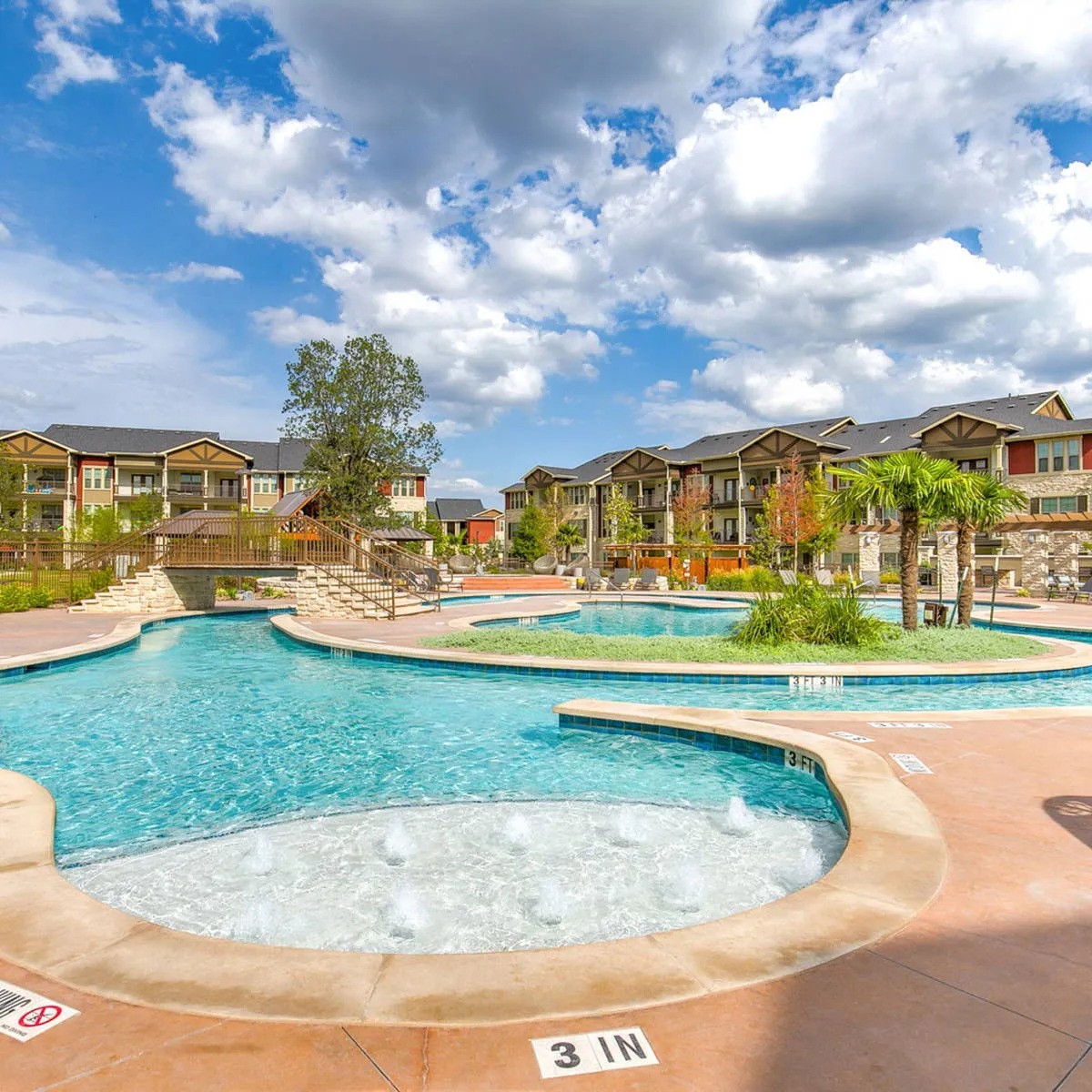 Leander Condo: 7741 183A