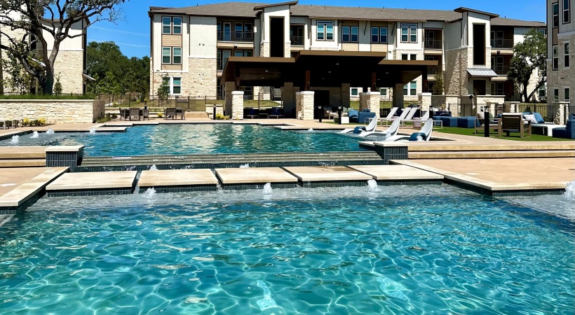 Leander Condo: 147 Larkspur Park Blvd