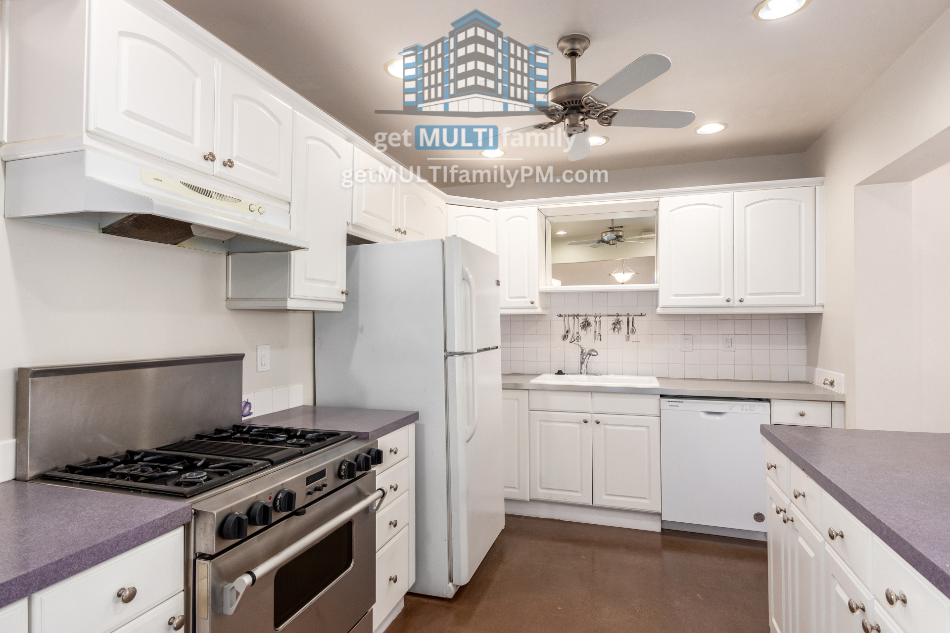 Phoenix House: 2618 E Pierson St