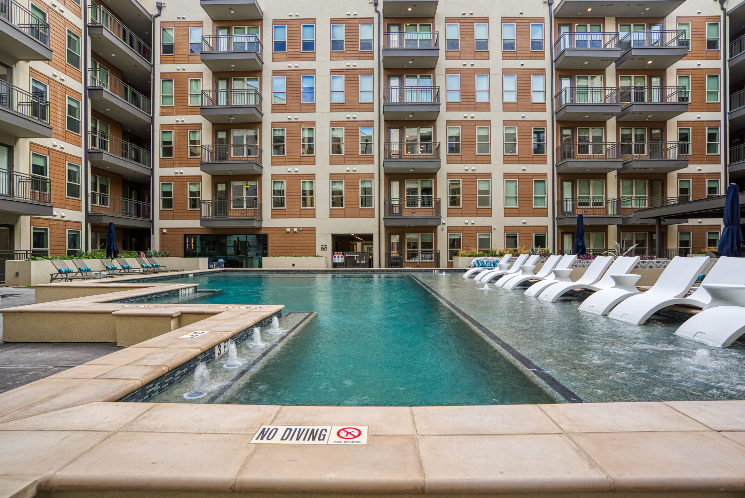 Austin Condo: 10802 N Mopac Expy Bldg 4