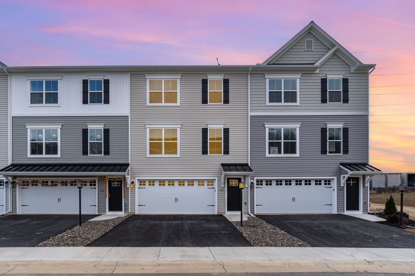 Mechanicsburg House: 156 Copperleaf Dr