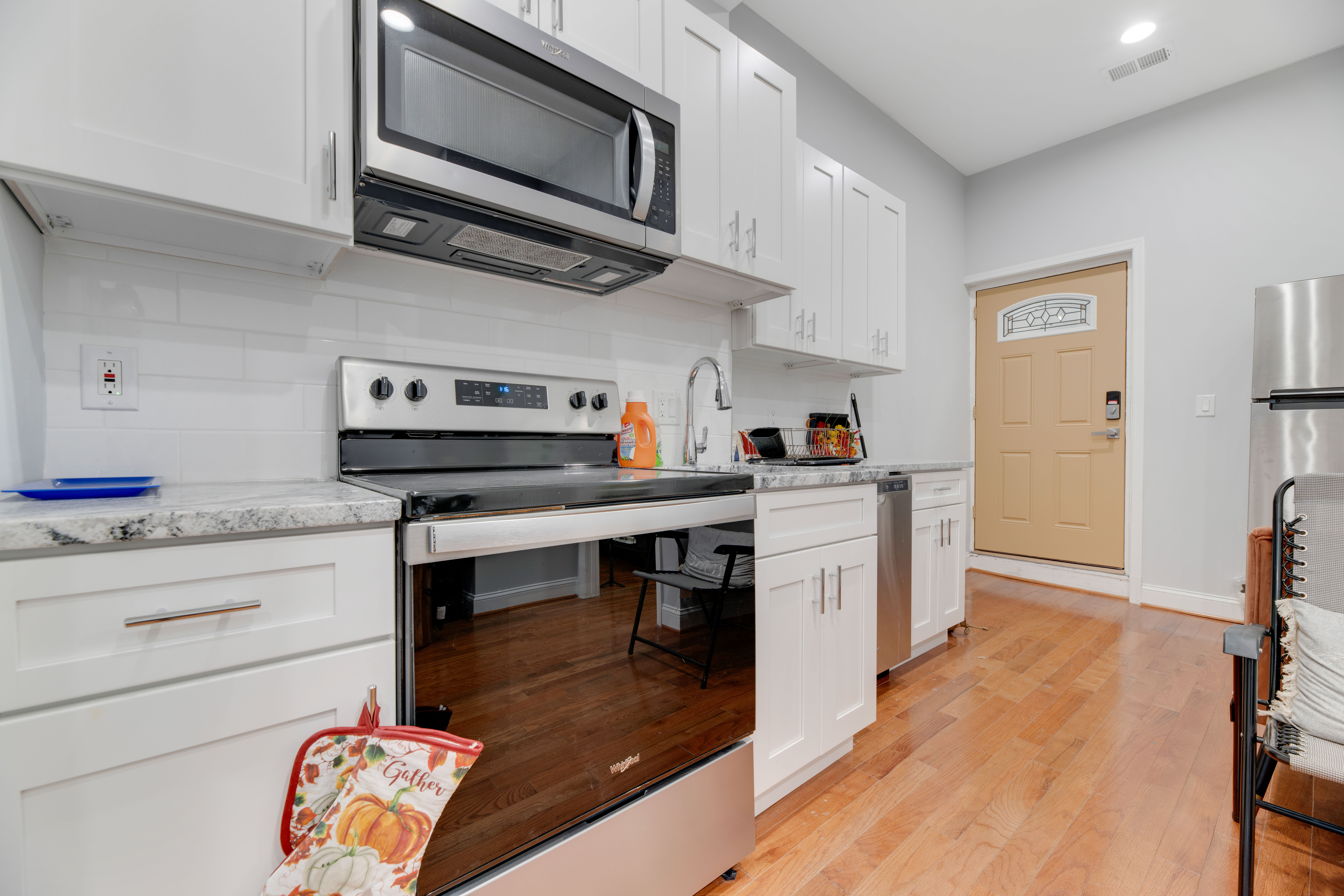 Washington Condo: 1414 14th St NW