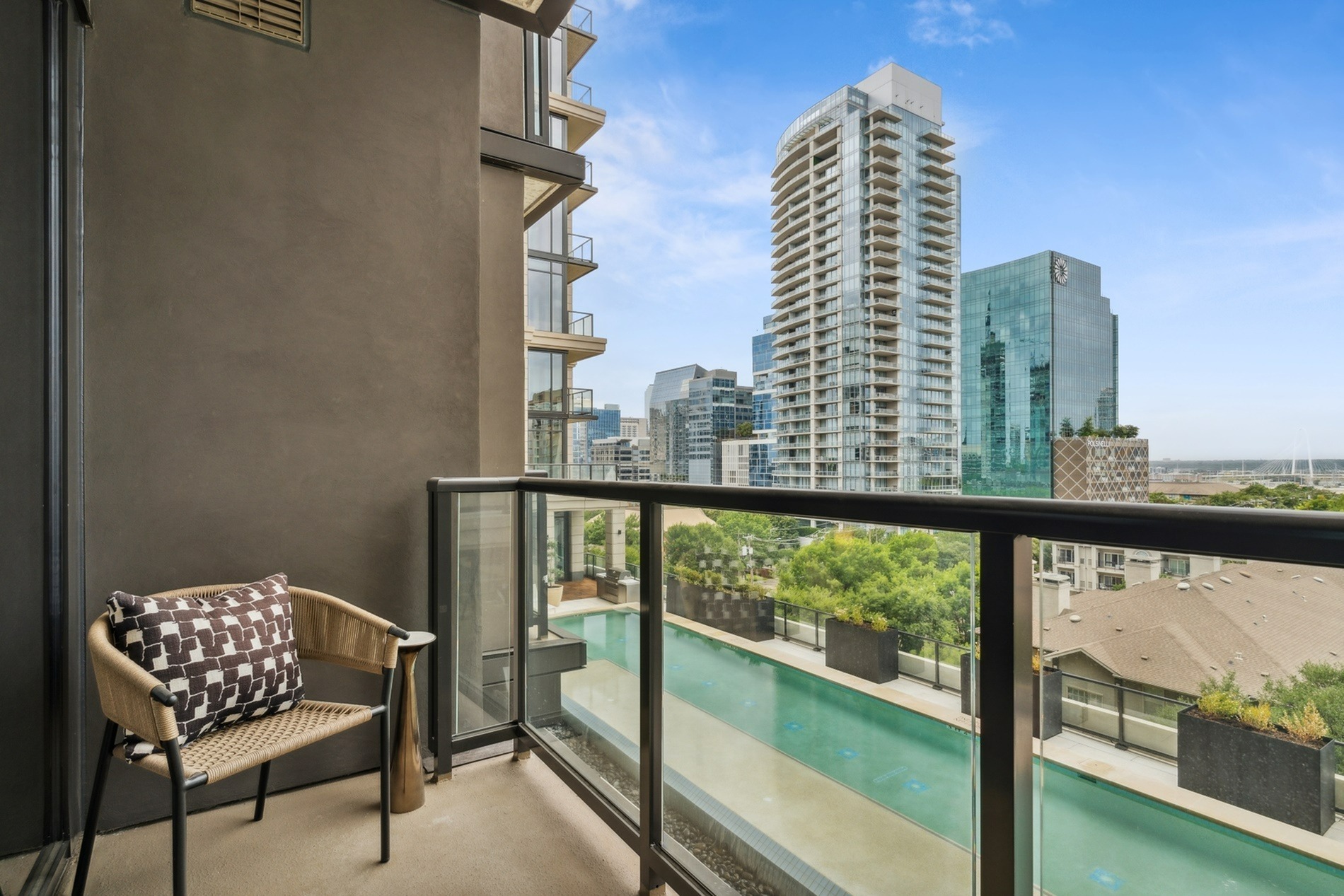 Dallas Condo: 3001 Maple Ave