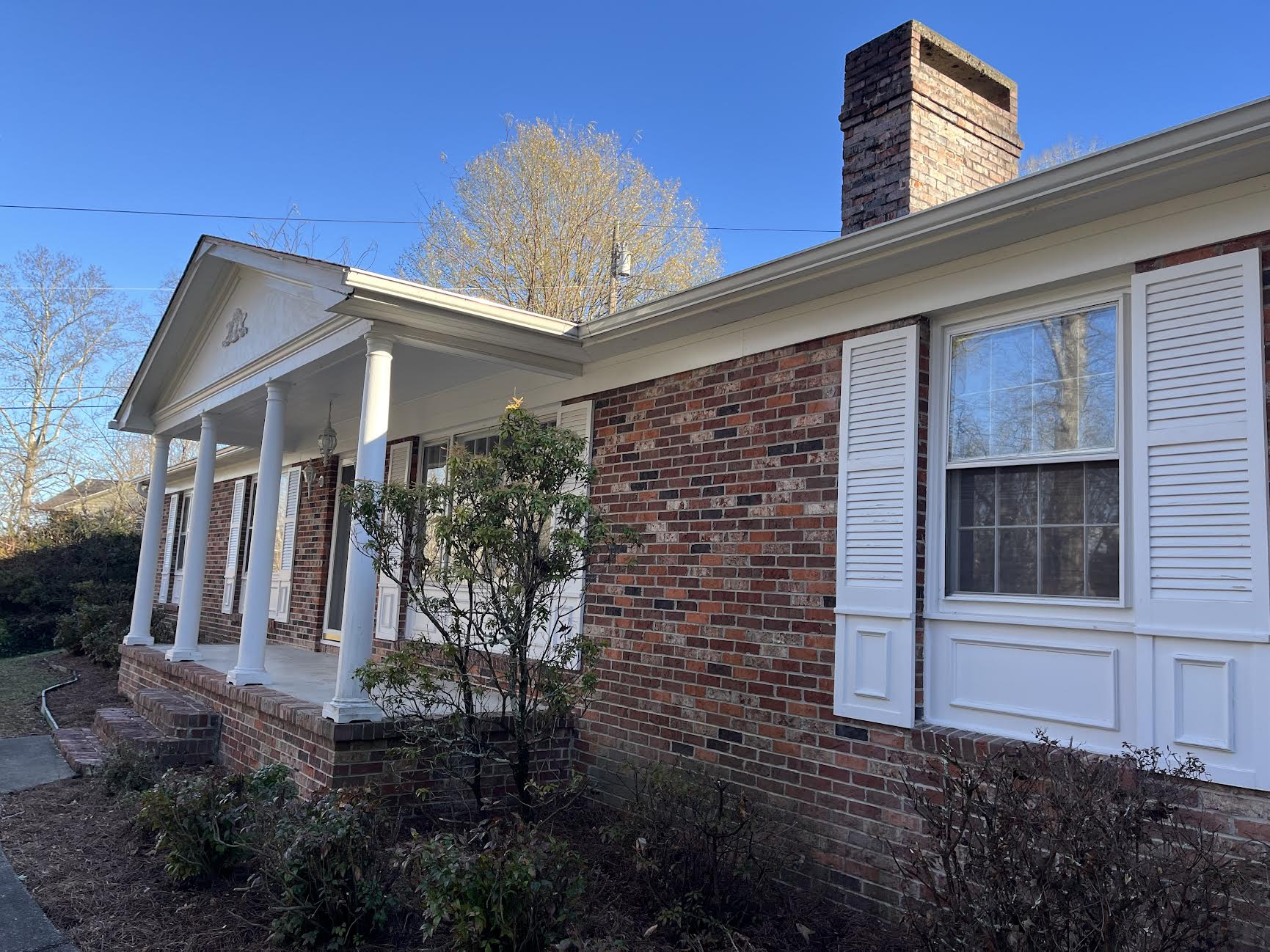 Hendersonville House: 1908 Country Club Road