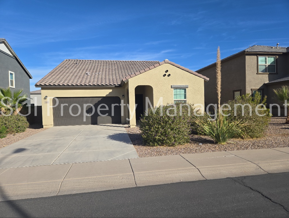 Casa Grande House: 2380 E Santa Ynez Dr