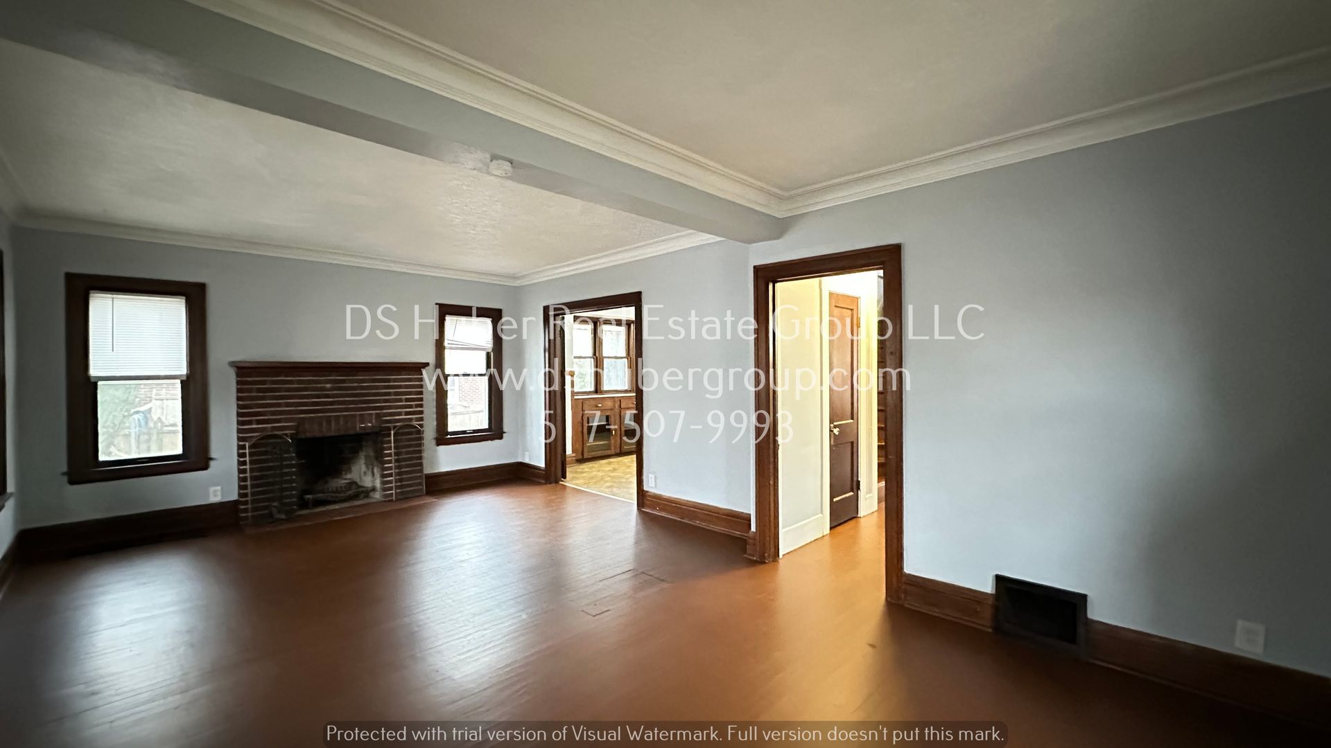 Lansing House: 912 S Holmes St