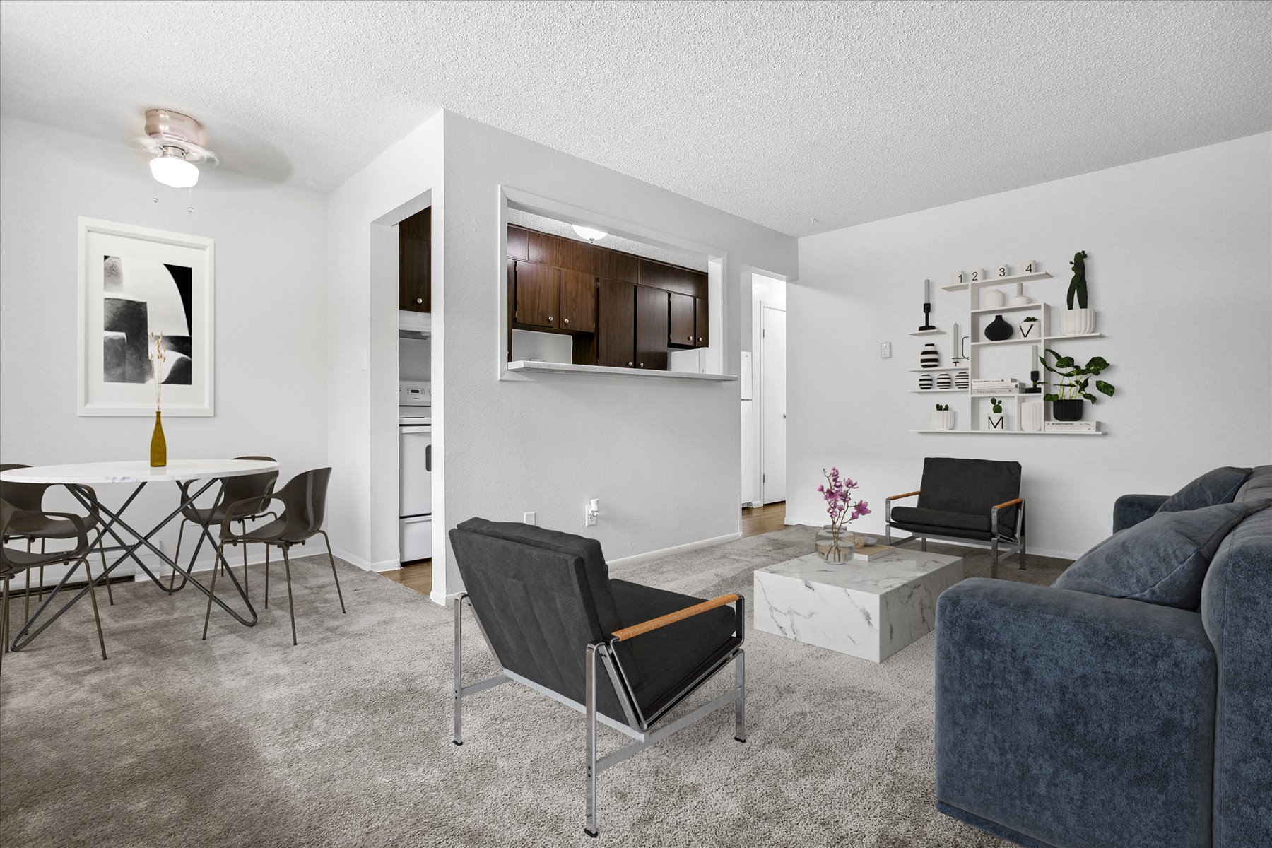 Englewood Apartment: 777 E Kenyon Ave