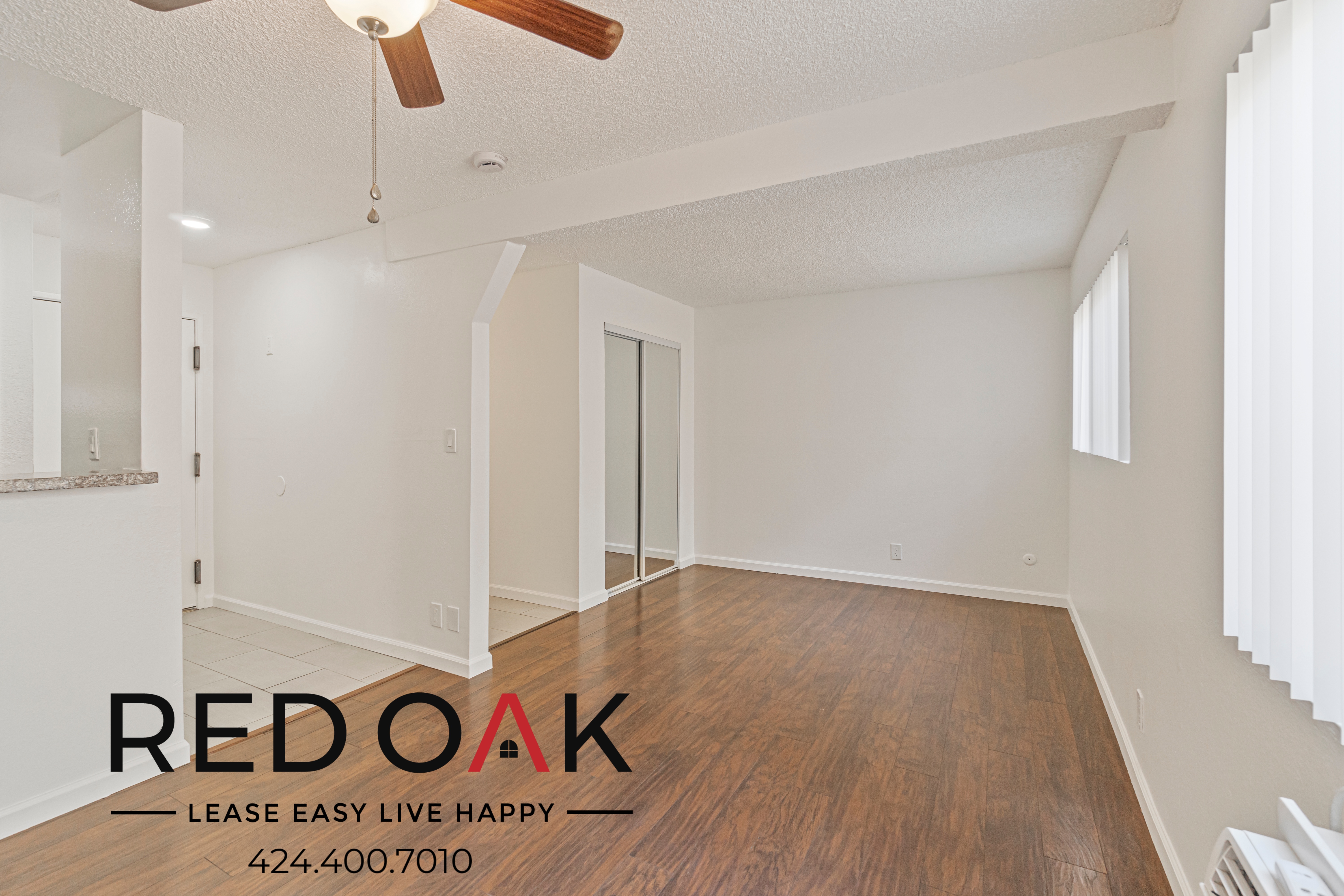 North Hollywood Apartment: 5624 Fair Ave