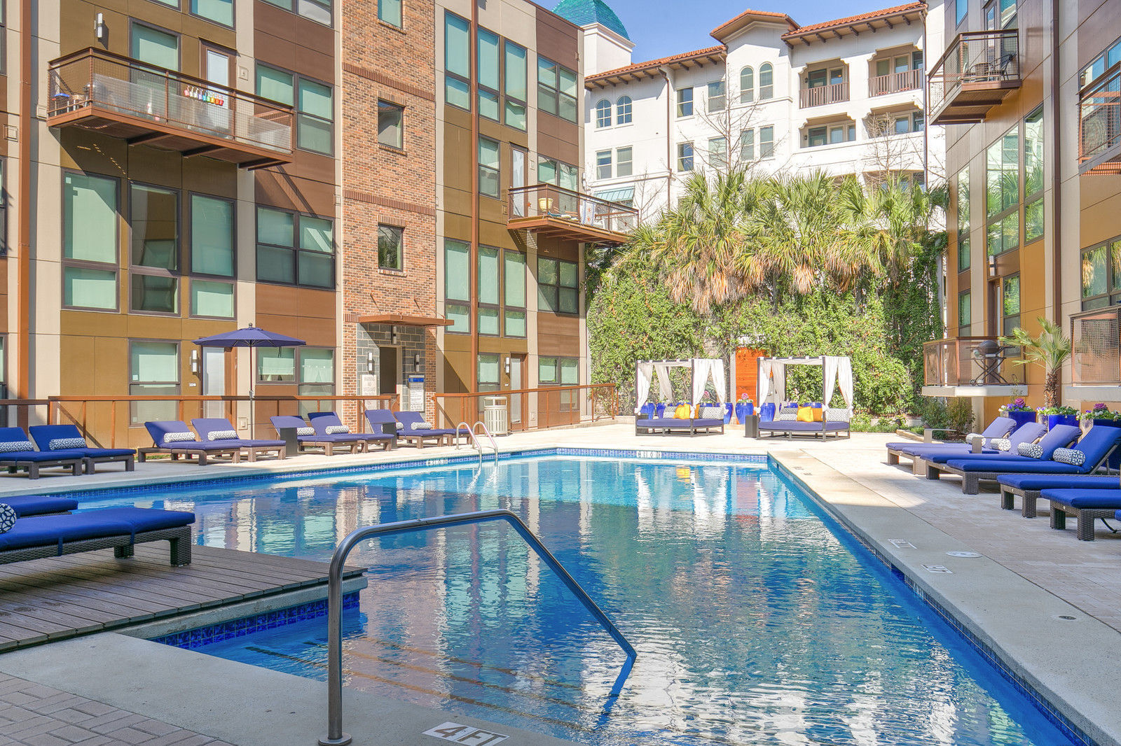 Dallas Condo: 3001 Blackburn St