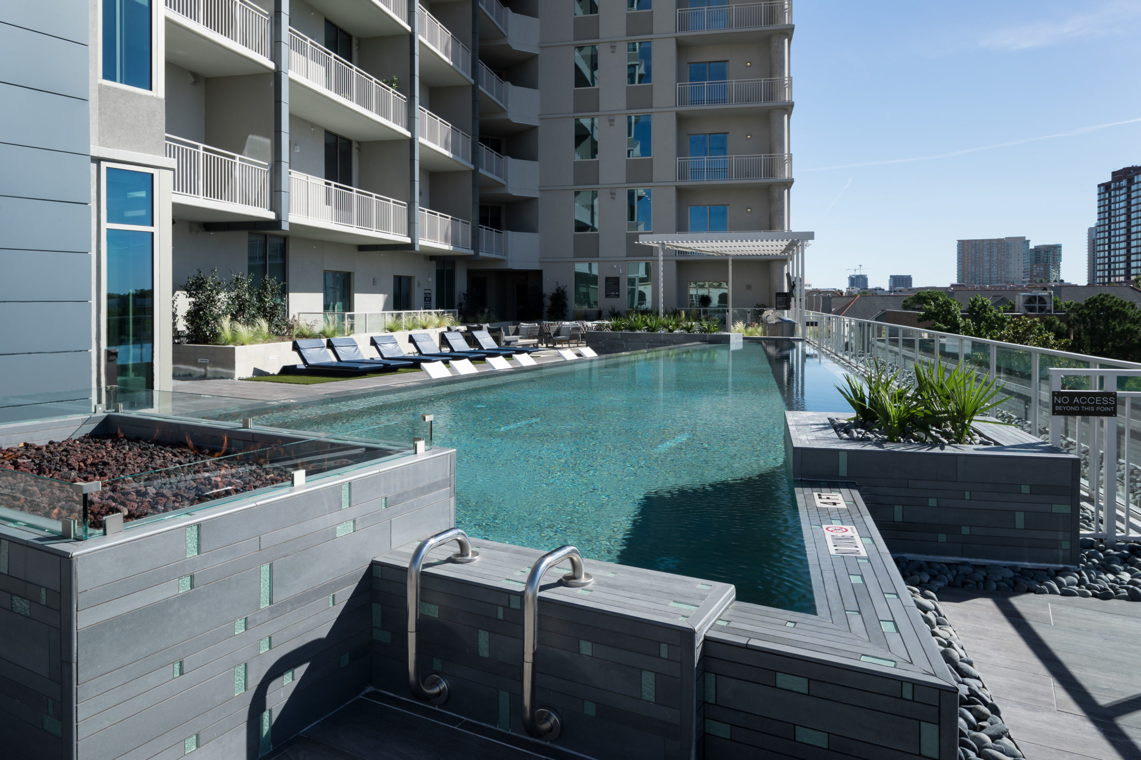 Dallas Condo: 2922 Carlisle St