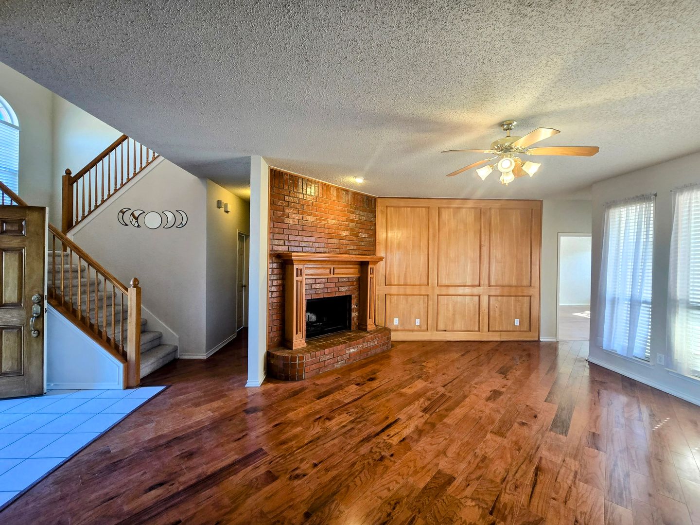 Murphy House: 214 Glen Ridge Dr