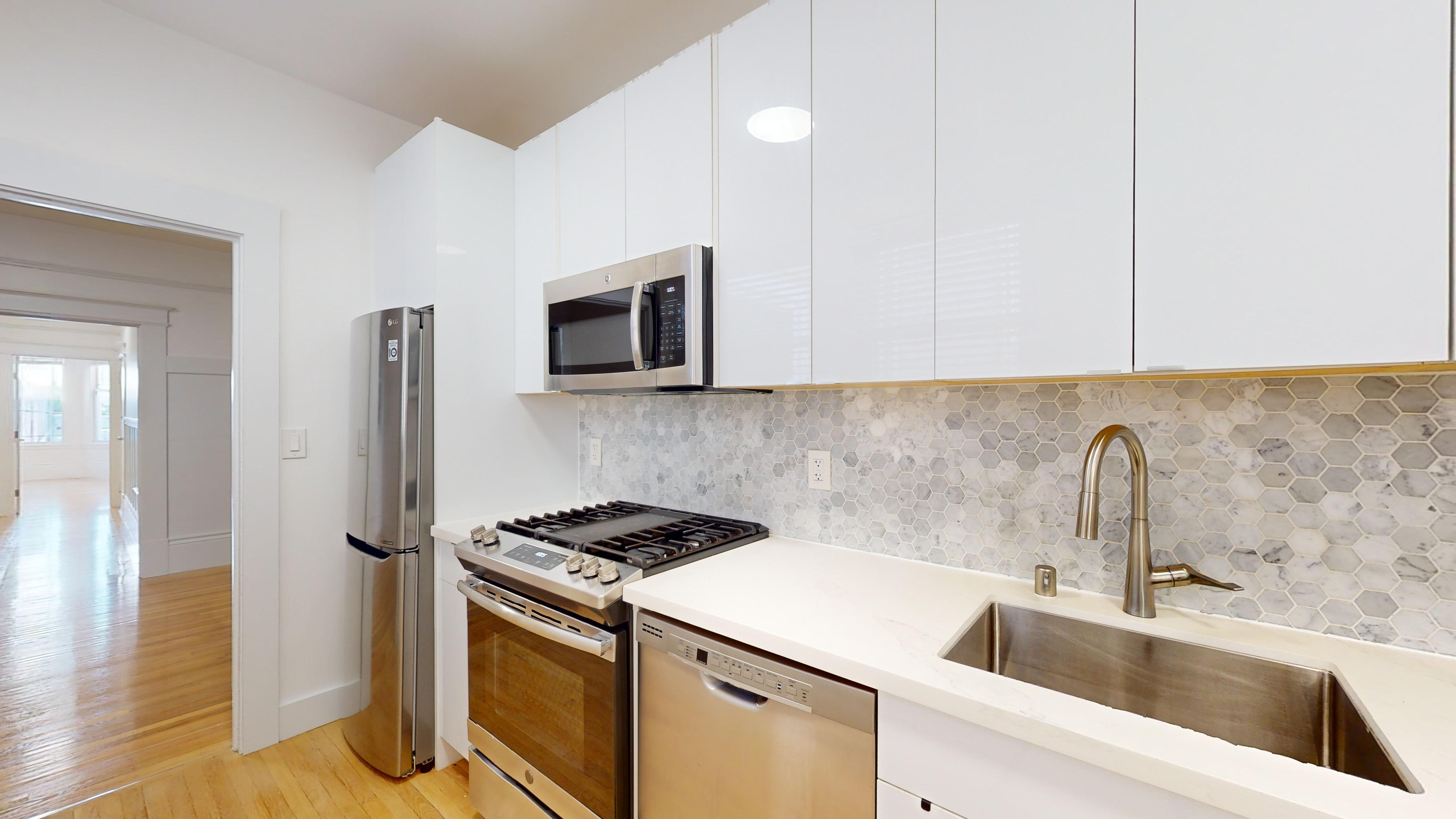 San Francisco Condo: 254 Ivy St