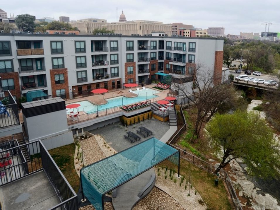 Austin Condo: 902 Red River St