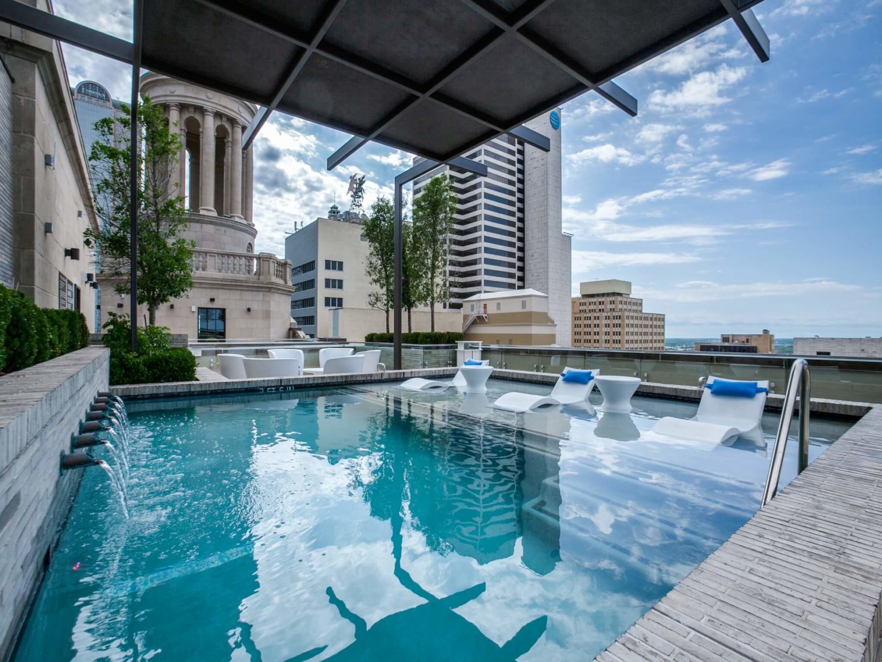 Dallas Condo: 1307 Main St