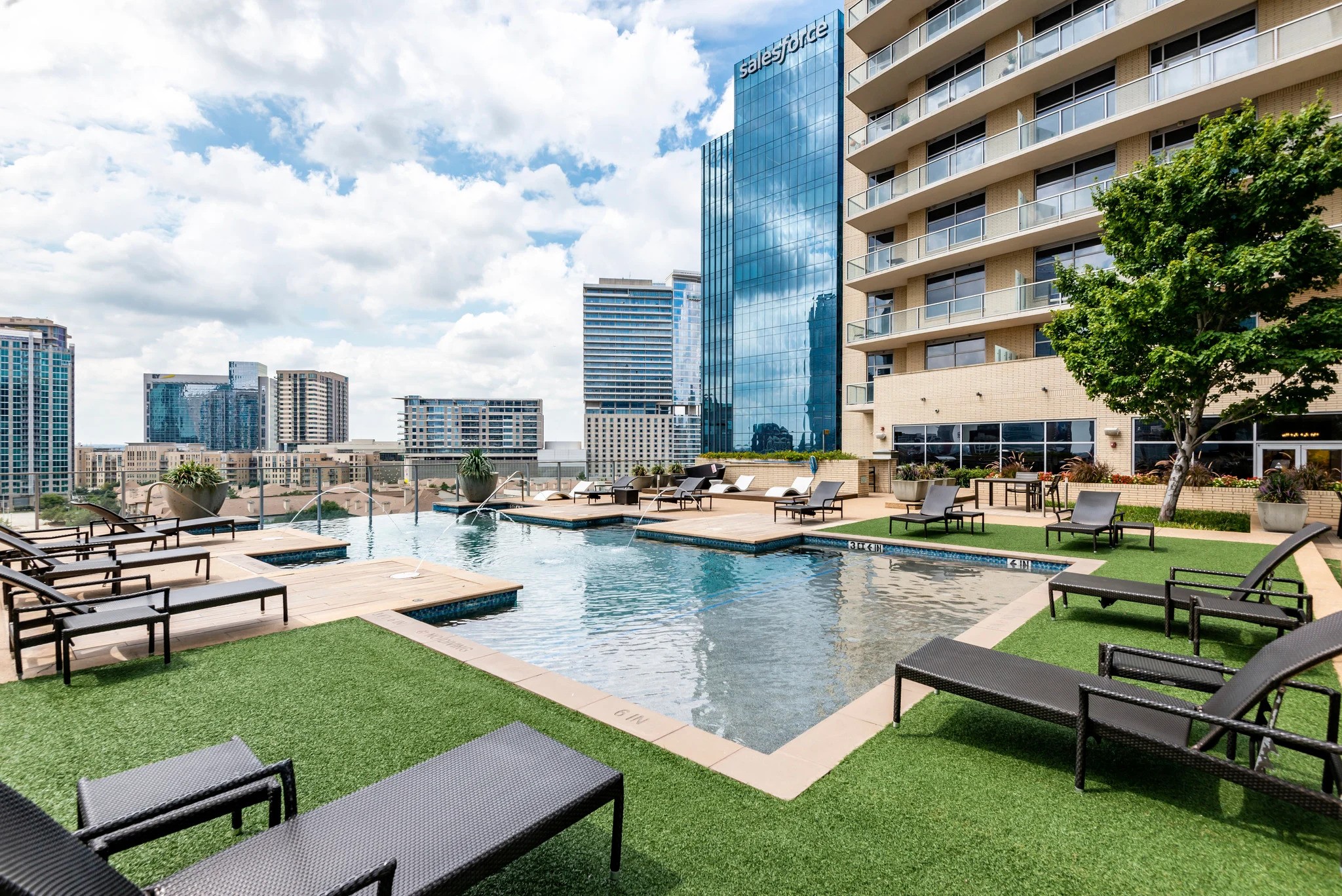 Dallas Condo: 1701 Cedar Springs Rd