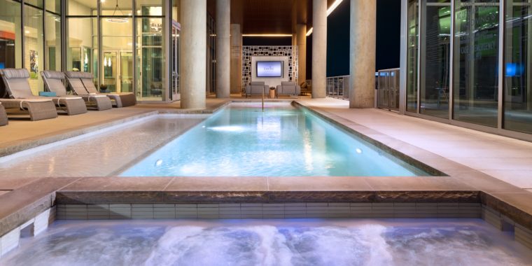 Frisco Condo: 10 Cowboys Way