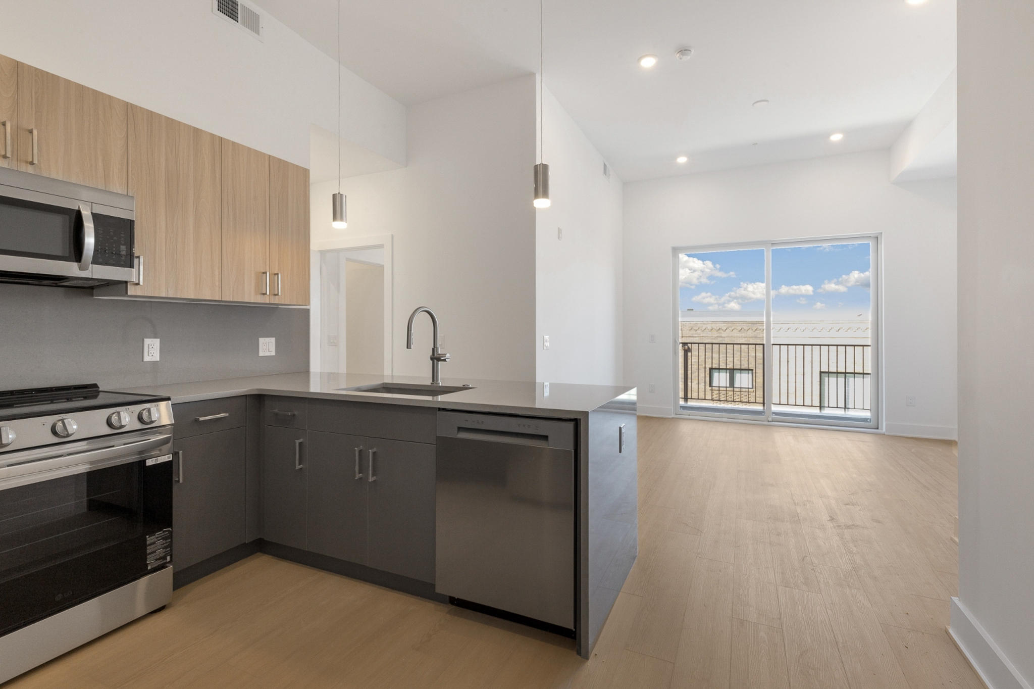 Philadelphia Apartment: 1731 Tilghman St