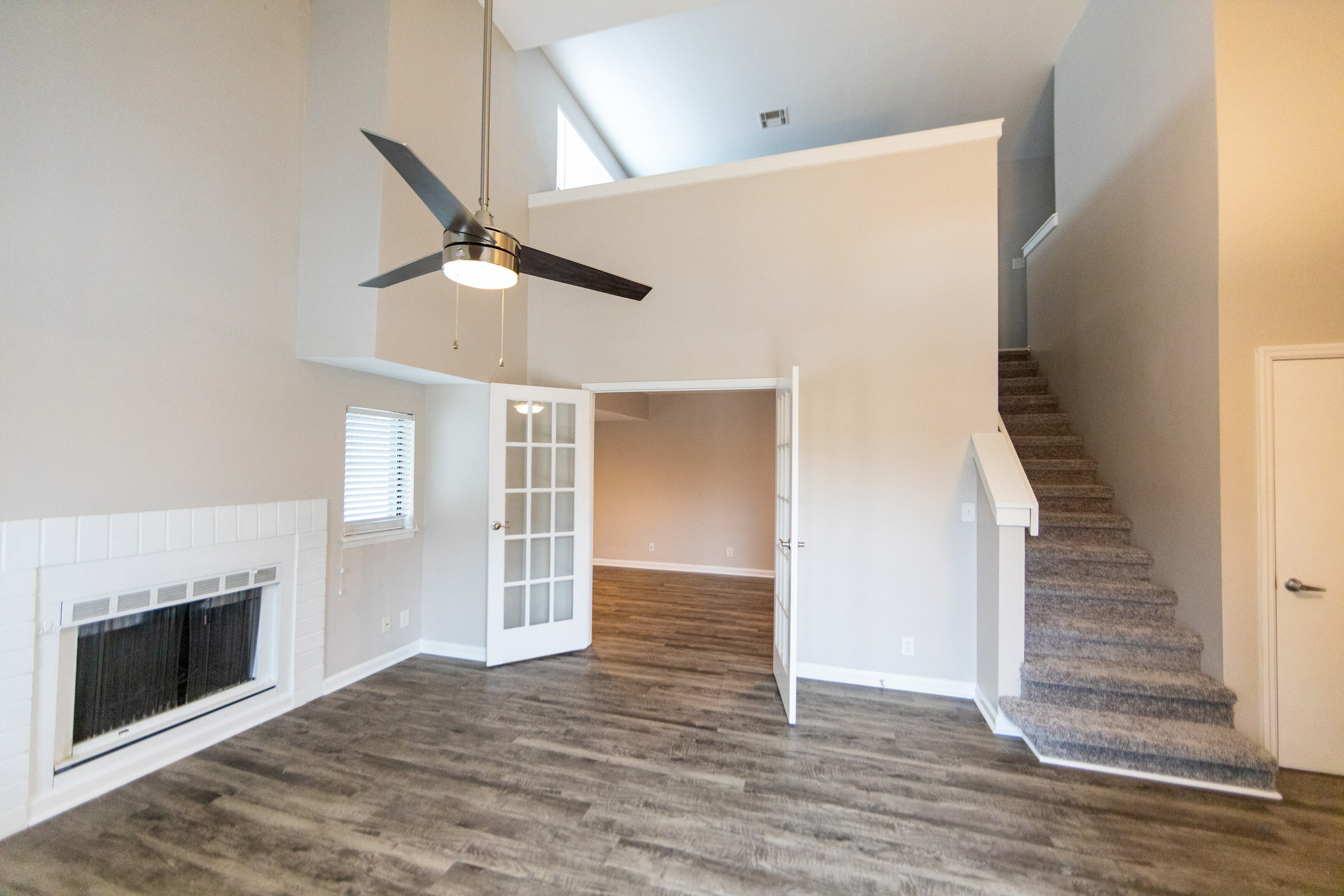 Greenville Apartment: 48 Mcprice Court,