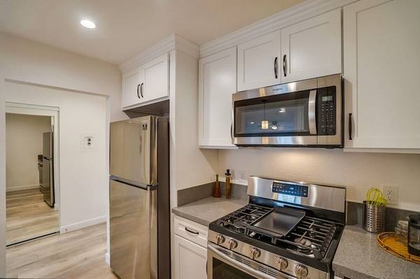Wilmington Apartment: 1722 N Avalon Blvd