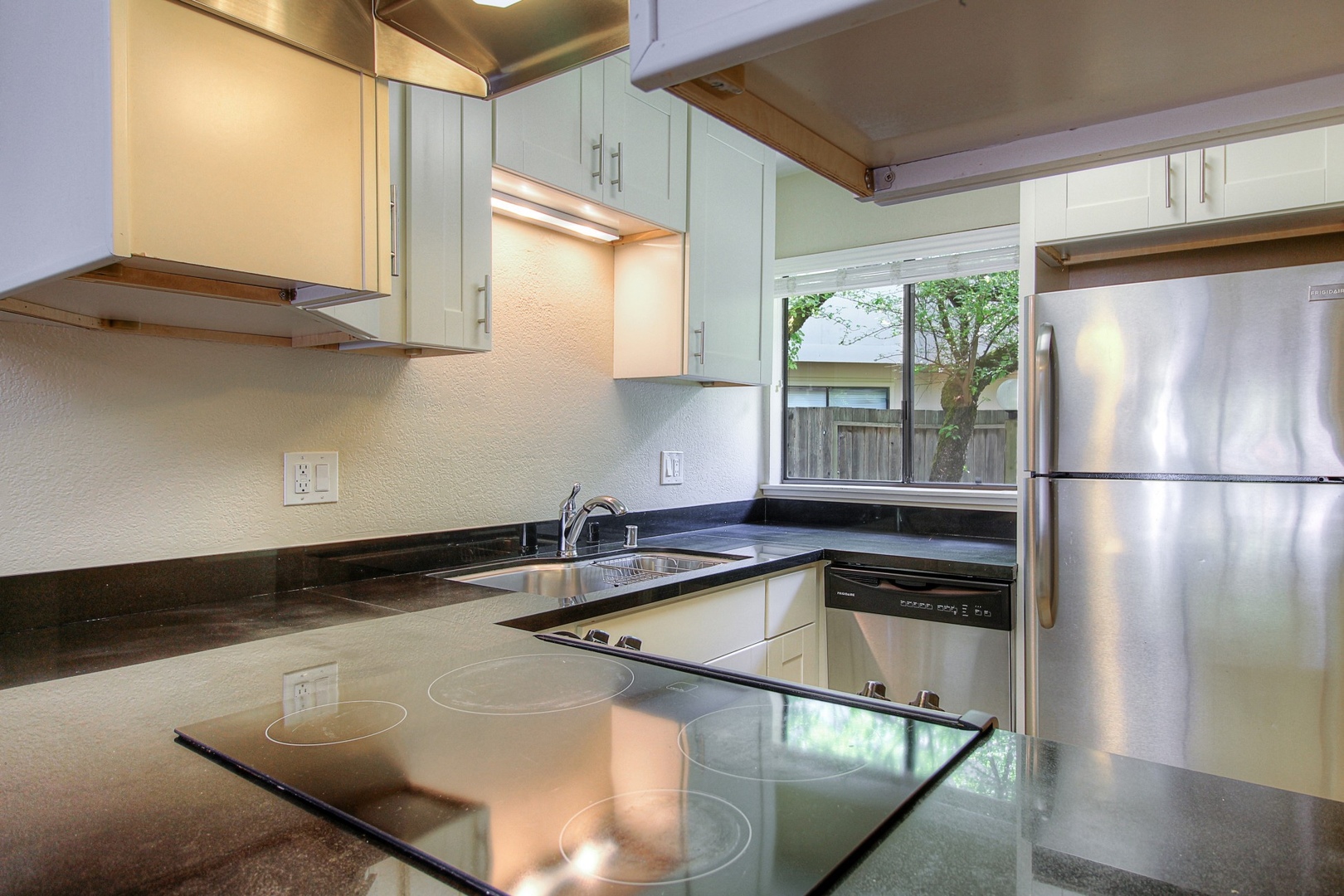 Santa Rosa Condo: 6263 Montecito Blvd