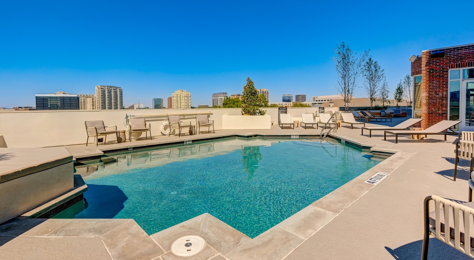 Dallas Townhome: 3226 McKinney Ave