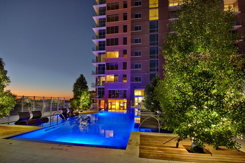 Dallas Townhome: 2726 Cedar Springs Road