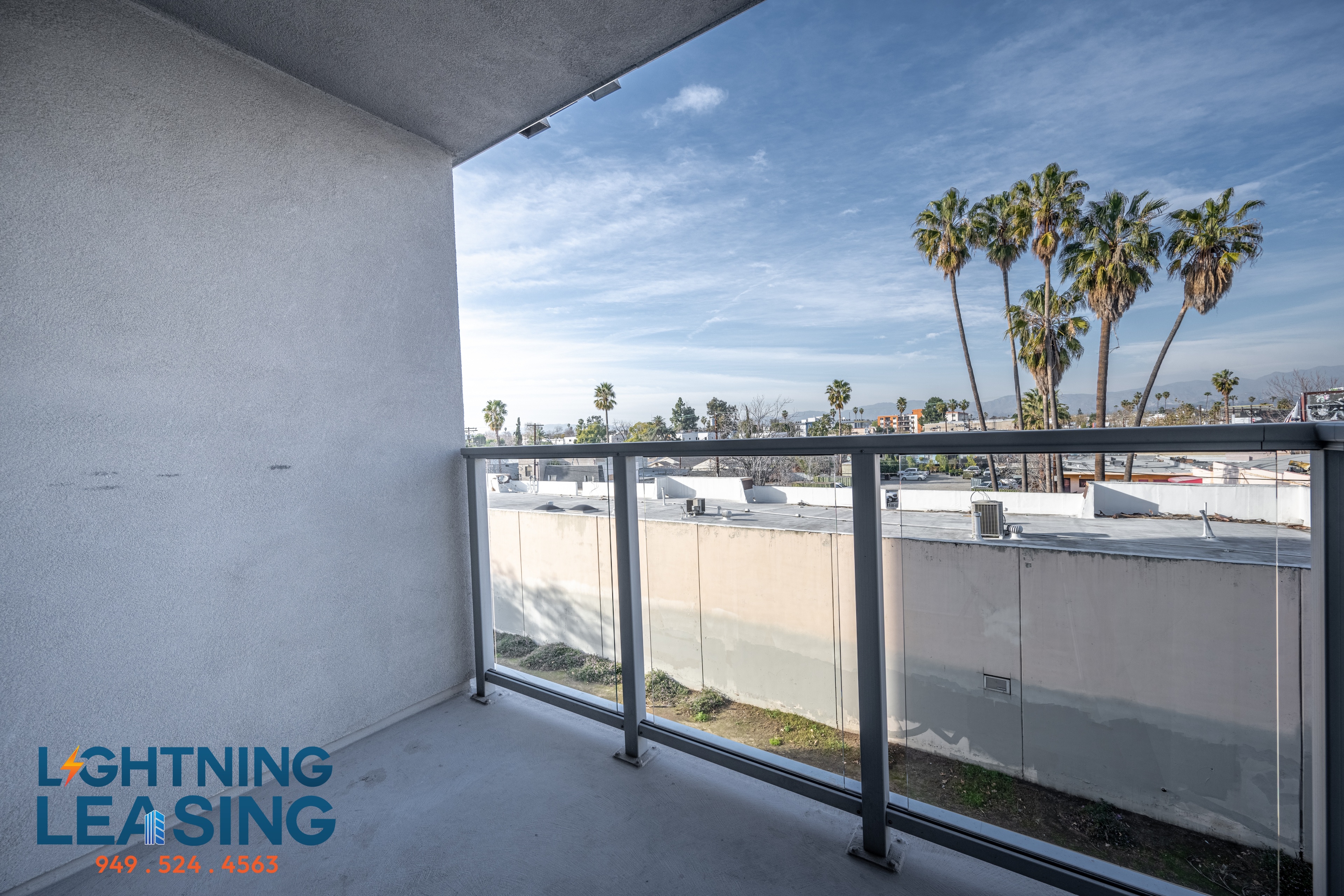 Los Angeles Condo: 11406 Chandler Blvd